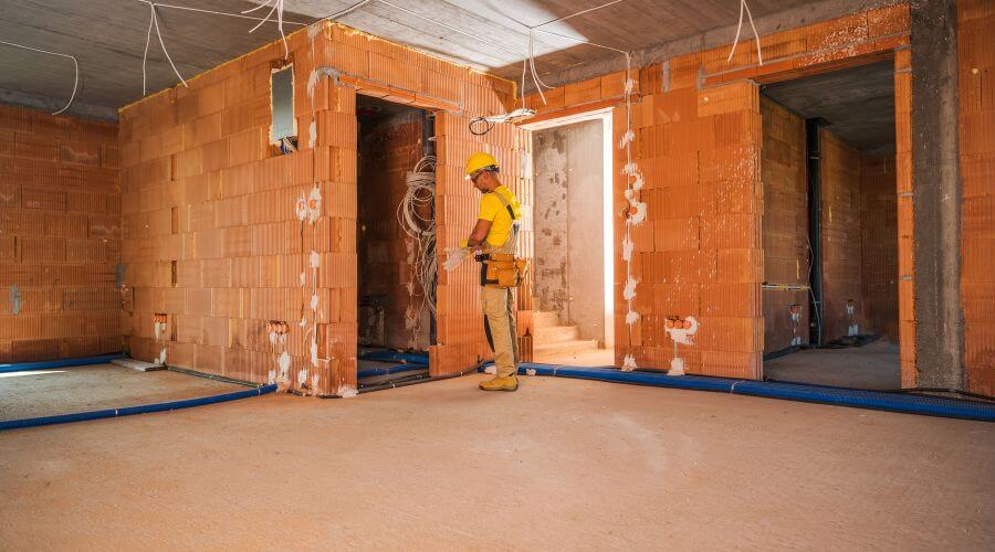 Expert Emergency Roof Repairs services in Gouldbusk, TX